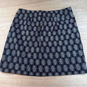 Ann Taylor LOFT Skirt Black Embroidered Lined Mini Size 6 Fall Tights Boots